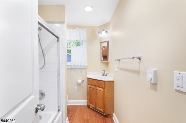 57 Pine St, Millburn Twp., NJ 07041