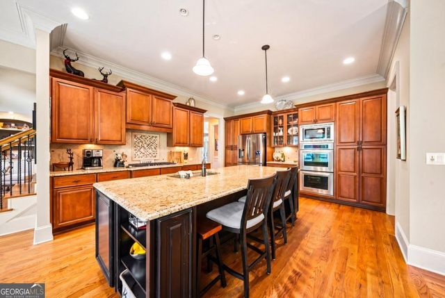 1032 Windsor Green Drive, Canton, GA 30115