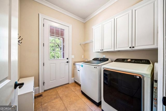 1032 Windsor Green Drive, Canton, GA 30115
