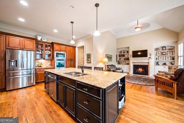 1032 Windsor Green Drive, Canton, GA 30115