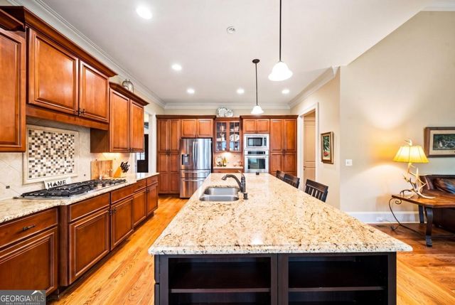 1032 Windsor Green Drive, Canton, GA 30115