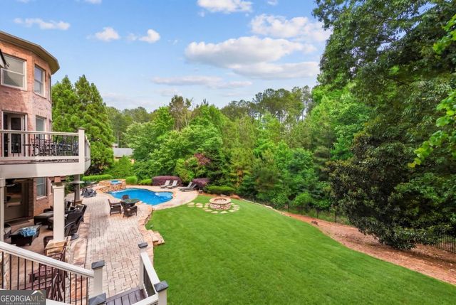 1032 Windsor Green Drive, Canton, GA 30115