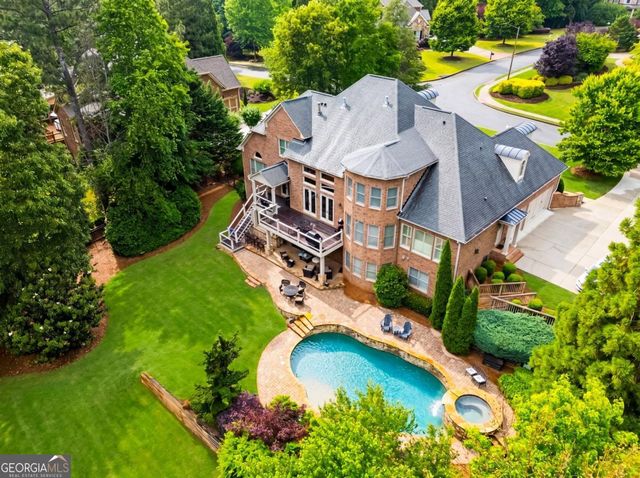 1032 Windsor Green Drive, Canton, GA 30115