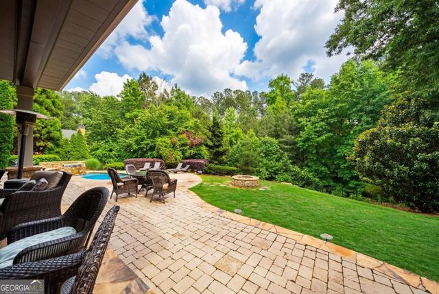 1032 Windsor Green Drive, Canton, GA 30115