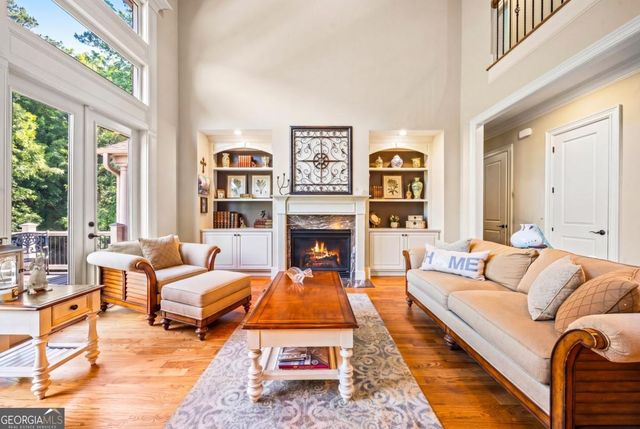 1032 Windsor Green Drive, Canton, GA 30115