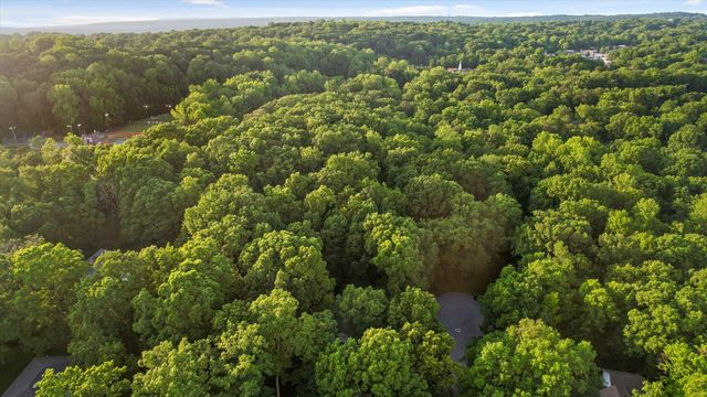 1105 Havenwood Drive, Signal Mountain, TN 37377