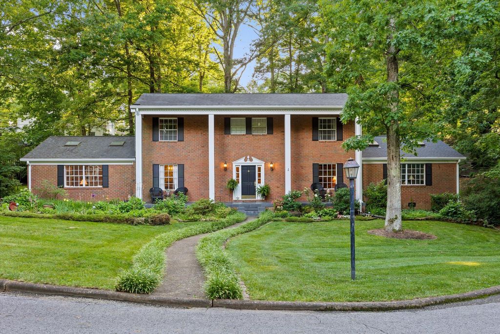 1105 Havenwood Drive, Signal Mountain, TN 37377