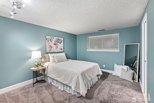 7654 19th Street W, Tacoma, WA 98466