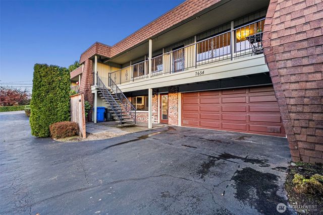 7654 19th Street W, Tacoma, WA 98466