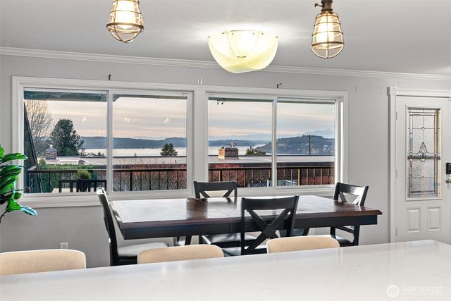 7654 19th Street W, Tacoma, WA 98466