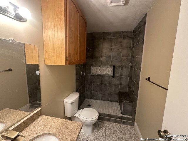 1325 BITTERLAKE, San Antonio, TX 78245