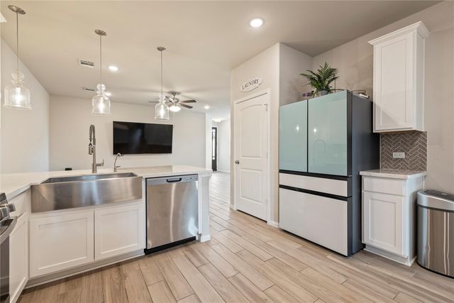 5605 Hyde Park Drive, Pasadena, TX 77505