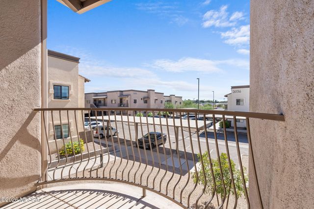 2028 E River Rd Unit 203, Tucson, AZ 85718