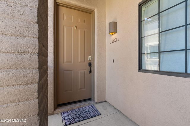 2028 E River Rd Unit 203, Tucson, AZ 85718