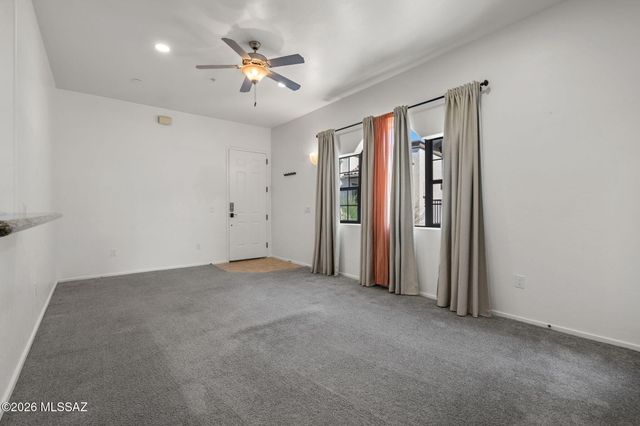 2028 E River Rd Unit 203, Tucson, AZ 85718