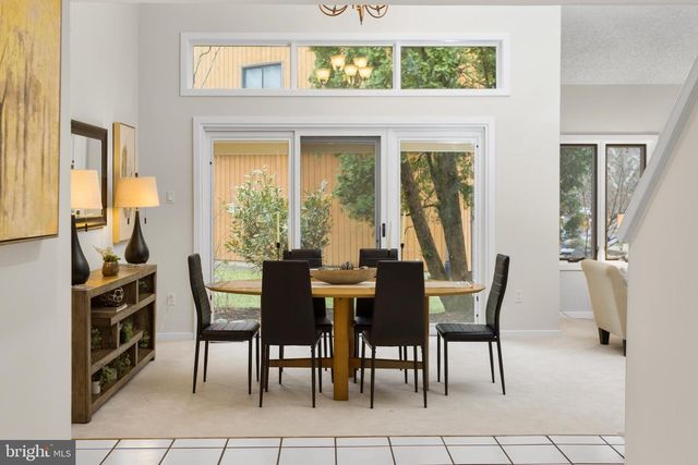 24 INDIAN RUN RD, Princeton Junction, NJ 08550