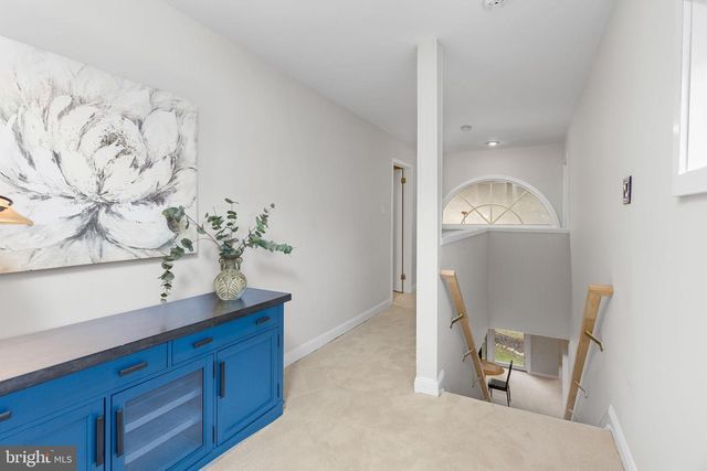 24 INDIAN RUN RD, Princeton Junction, NJ 08550