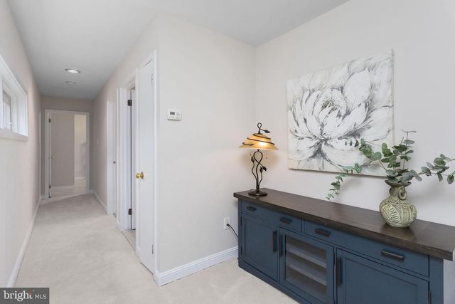 24 INDIAN RUN RD, Princeton Junction, NJ 08550