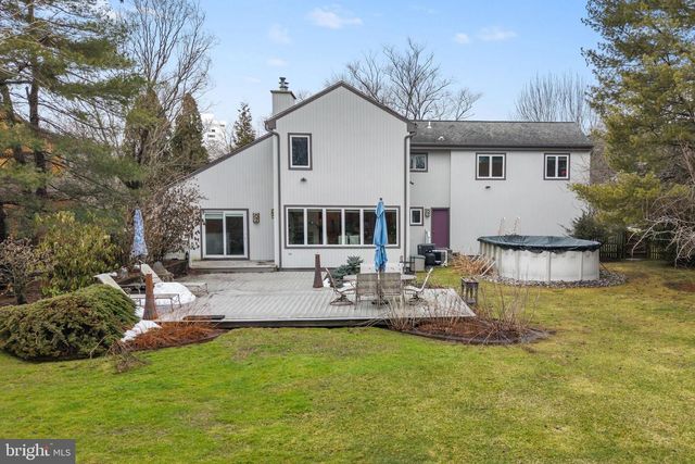 24 INDIAN RUN RD, Princeton Junction, NJ 08550