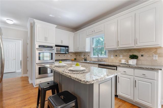 3310 Chartwell Boulevard, Suwanee, GA 30024