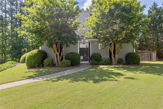 3310 Chartwell Boulevard, Suwanee, GA 30024
