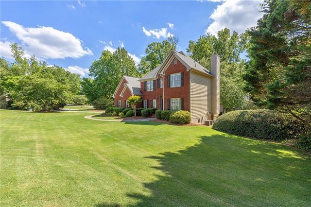 3310 Chartwell Boulevard, Suwanee, GA 30024