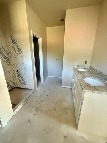 1201 Anthony Street, Gainesville, TX 76240