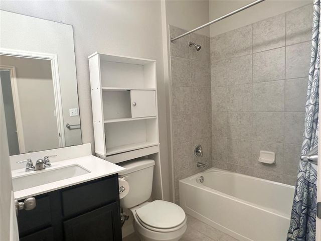 137 Rustic Glen DR, San Marcos, TX 78666