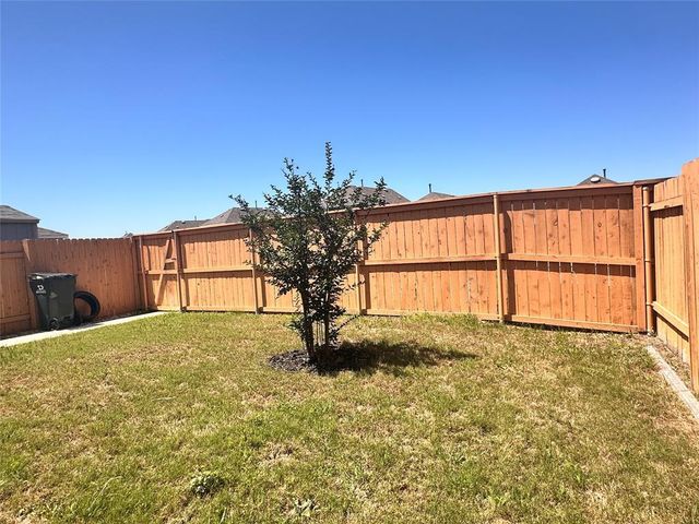 137 Rustic Glen DR, San Marcos, TX 78666