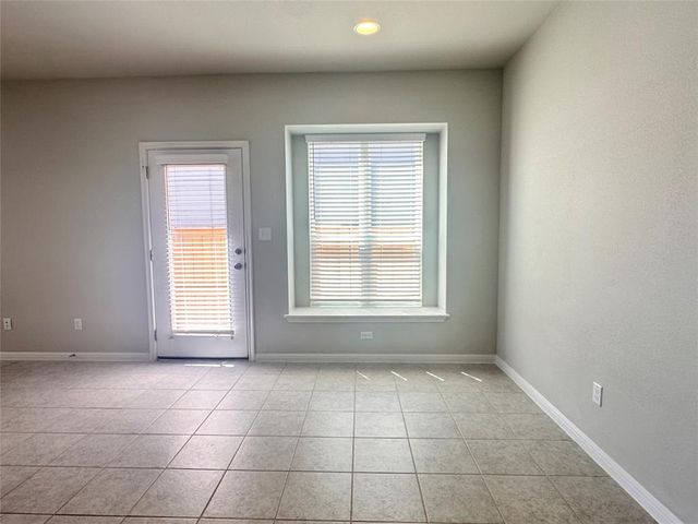 137 Rustic Glen DR, San Marcos, TX 78666