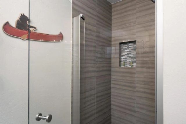 40176 Esterly Ln, Big Bear Lake, CA 92315