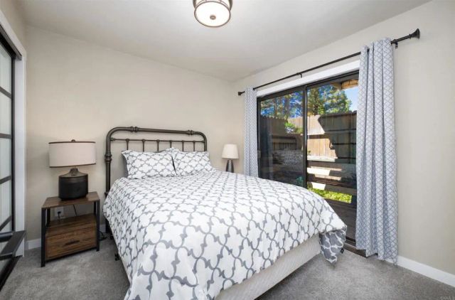 40176 Esterly Ln, Big Bear Lake, CA 92315