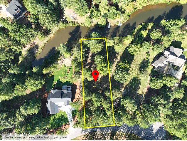 125 Troys Point, West End, NC 27376