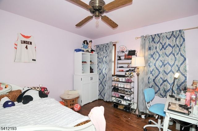 300 Kennedy Dr, Linden City, NJ 07036