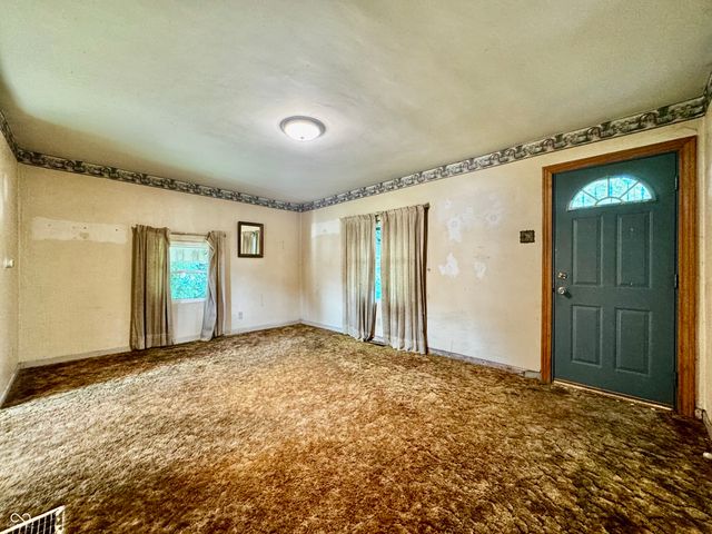 508 S Poplar, Brownstown, IN 47220