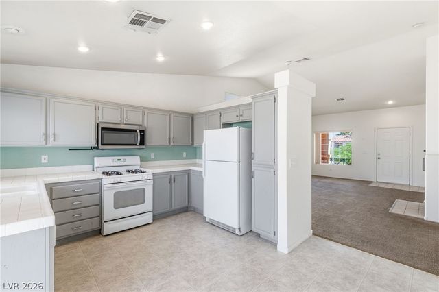 134 Windy Creek Avenue, Las Vegas, NV 89123