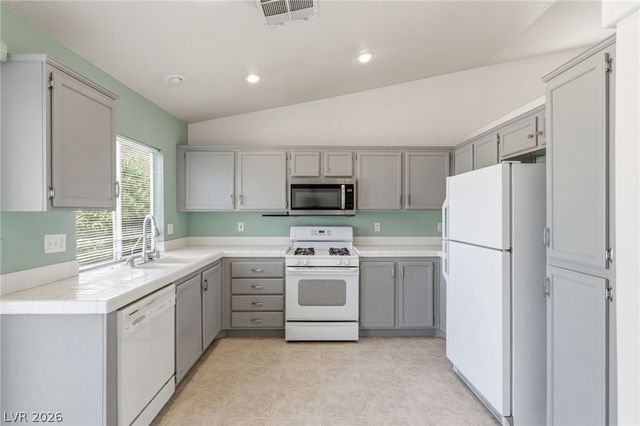 134 Windy Creek Avenue, Las Vegas, NV 89123