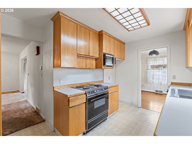 6126 Ne 36TH Ave, Portland, OR 97211