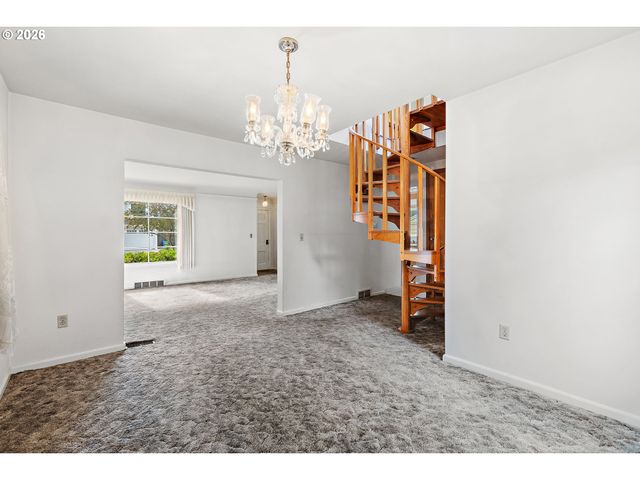 6126 Ne 36TH Ave, Portland, OR 97211