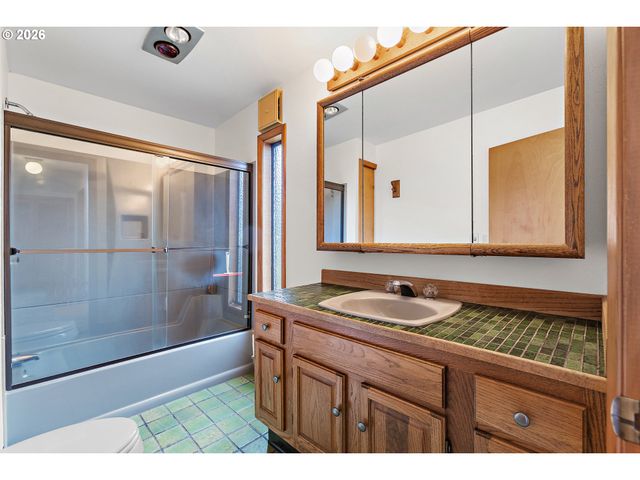 6126 Ne 36TH Ave, Portland, OR 97211