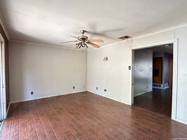 219 Goodhue, San Antonio, TX 78218