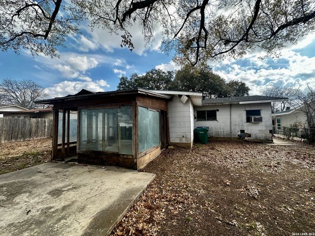 219 Goodhue, San Antonio, TX 78218