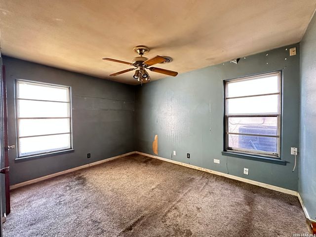 219 Goodhue, San Antonio, TX 78218