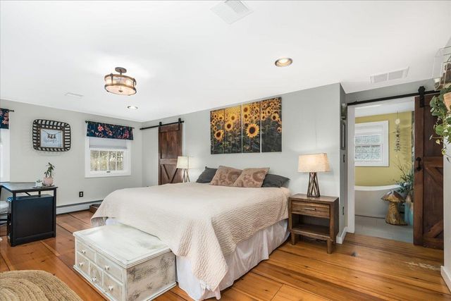 21 Berry Road, Derry, NH 03038