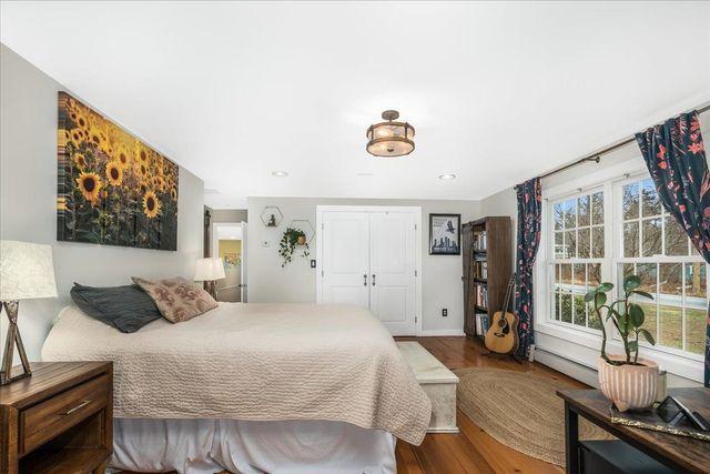 21 Berry Road, Derry, NH 03038