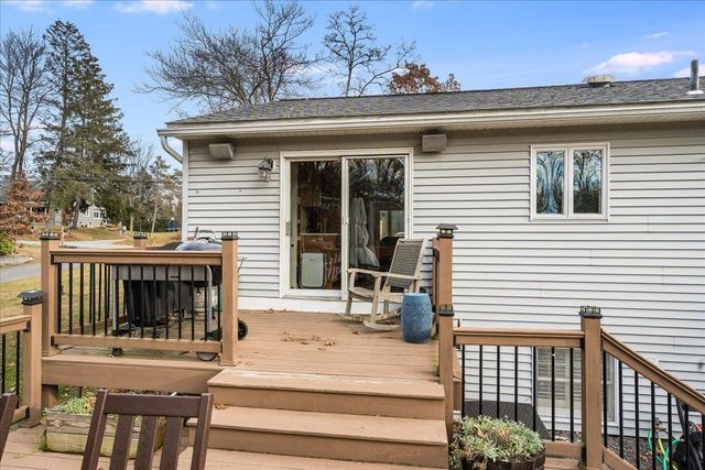 21 Berry Road, Derry, NH 03038