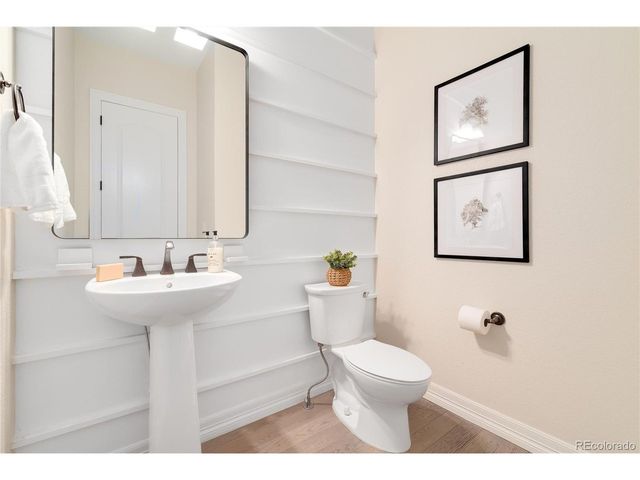3105 Blue Mountain Dr, Broomfield, CO 80023