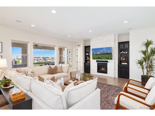3105 Blue Mountain Dr, Broomfield, CO 80023