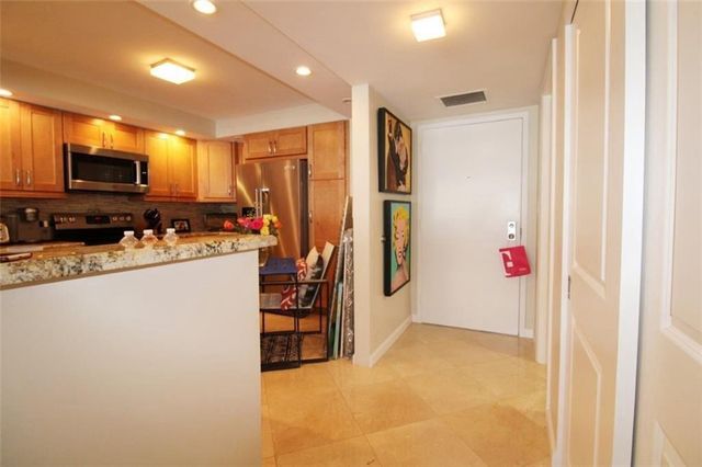 3900 Galt Ocean Drive 1004, Fort Lauderdale, FL 33308