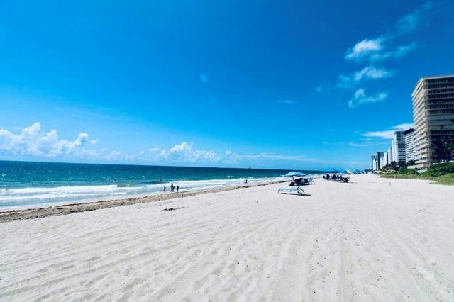 3900 Galt Ocean Drive 1004, Fort Lauderdale, FL 33308